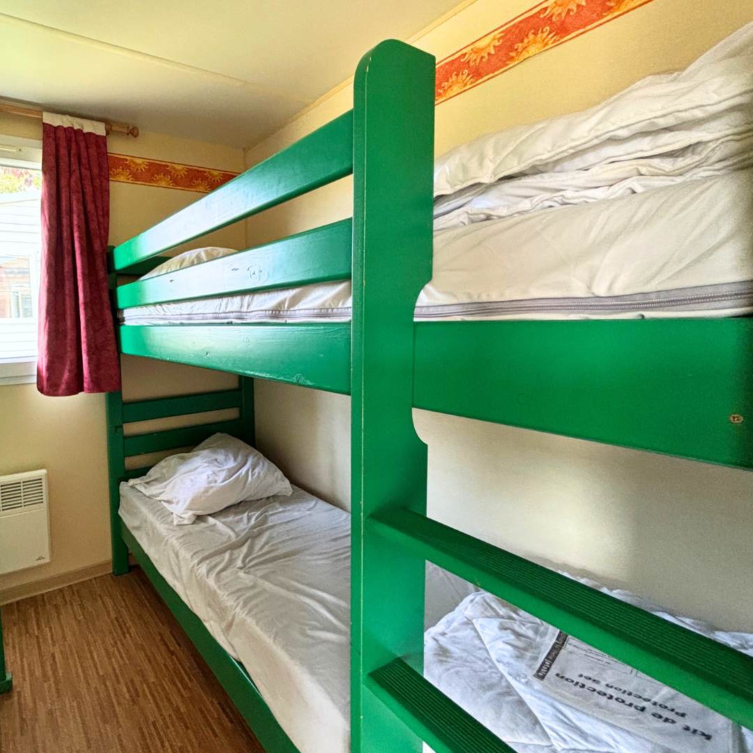 chambre lits superposés mobil-home 3 chambres